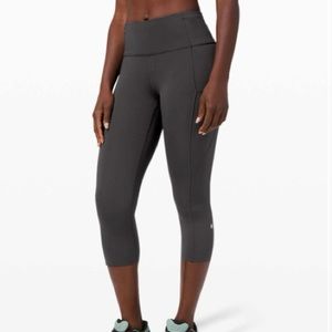 Lululemon Fast and Free Crop II 19" Non-Reflective Graphite Grey Pockets Size 2